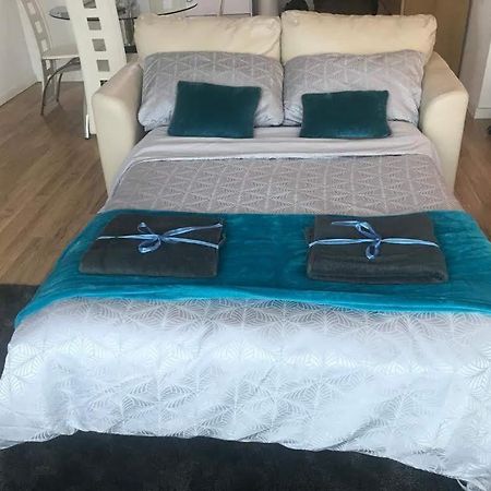 Marco Island -Very Spacious City Centre 1 Bedroom Apartment Nottingham Exterior foto